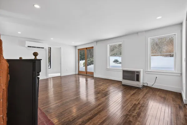 $695,000 | 138 Orchard Road, Cumberland, ME 04021