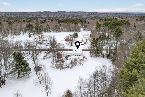 $695,000 | 138 Orchard Road, Cumberland, ME 04021