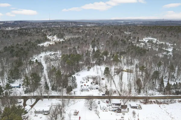 $695,000 | 138 Orchard Road, Cumberland, ME 04021