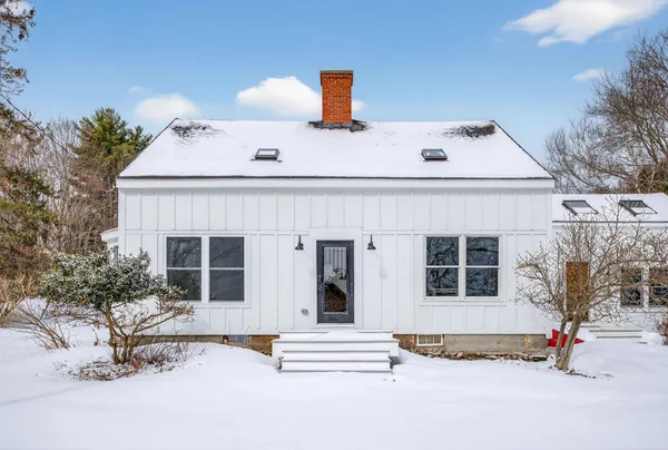 $695,000 | 138 Orchard Road, Cumberland, ME 04021