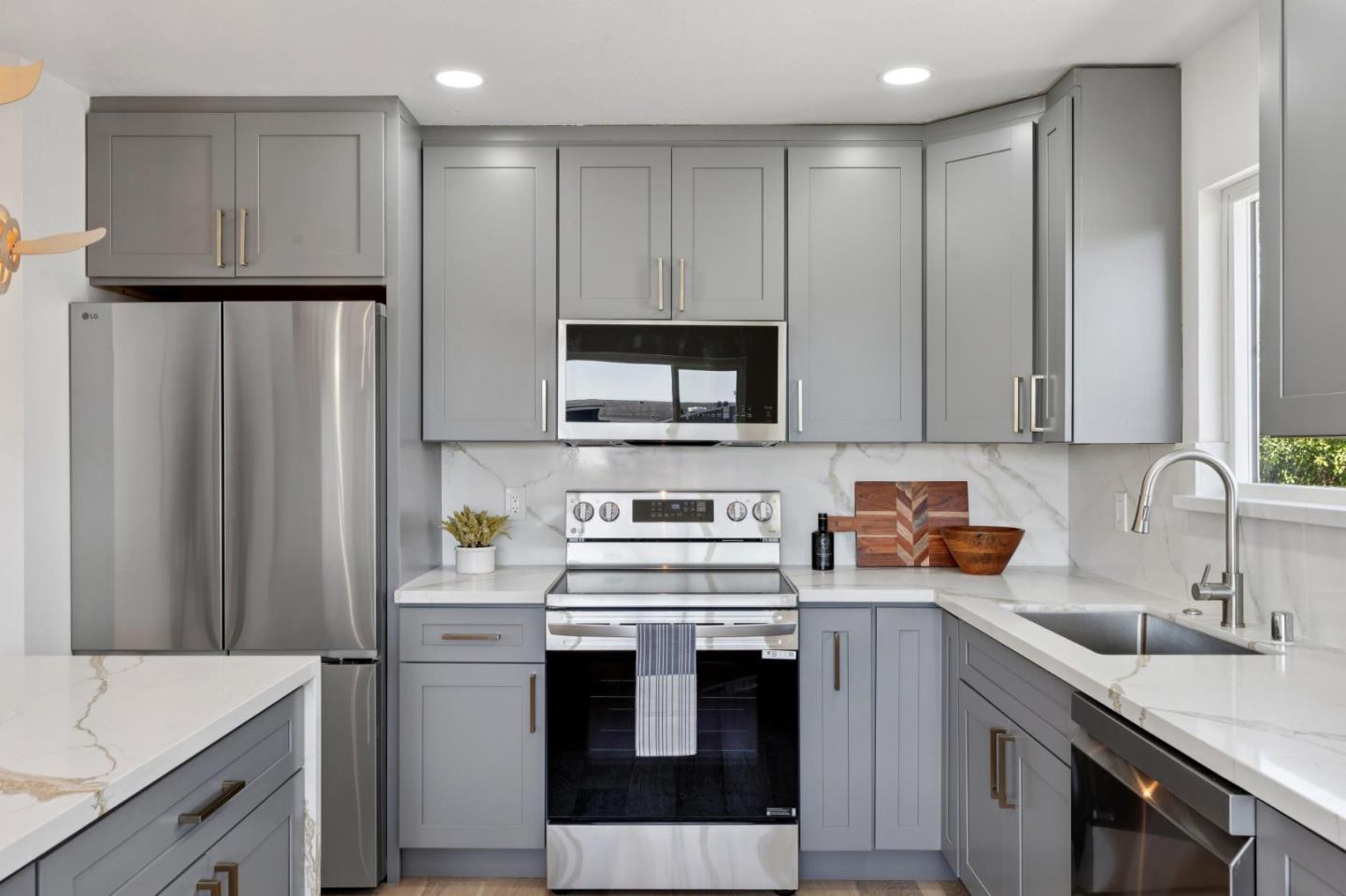 846 San Ramon Avenue Moss Beach, CA 94038 - Photo 20 of 59