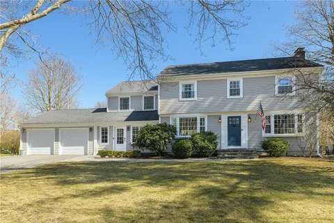 $1,995,000 | 20 Briarfield Road, Barrington, RI 02806