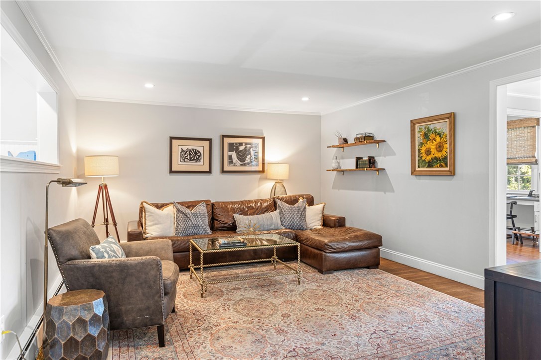 20 Briarfield Road Barrington, RI 02806 - Photo 20 of 45