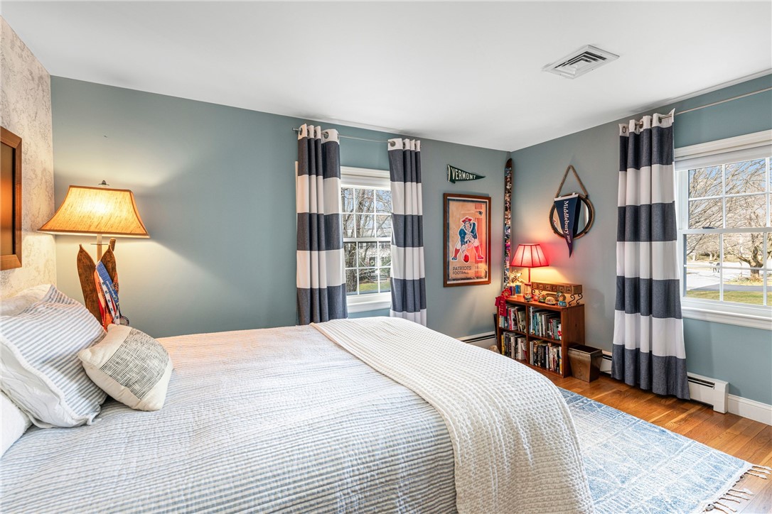 20 Briarfield Road Barrington, RI 02806 - Photo 34 of 45