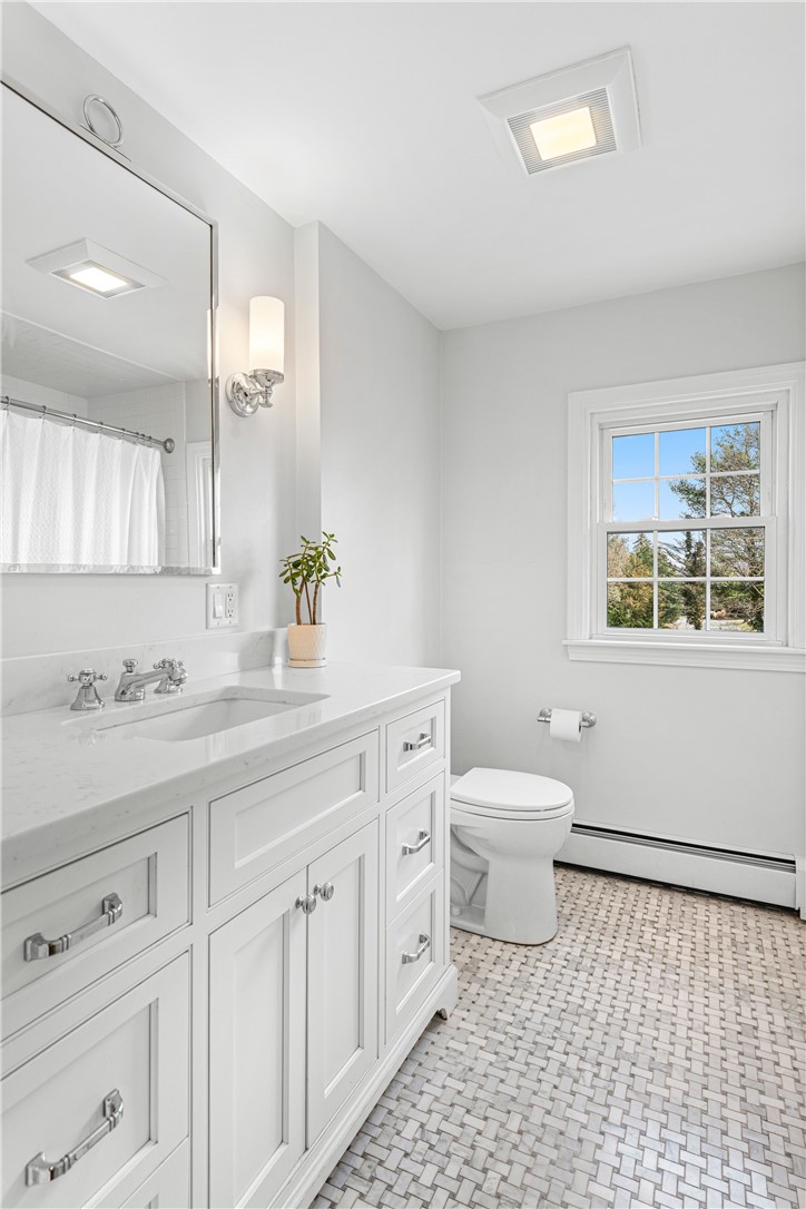 20 Briarfield Road Barrington, RI 02806 - Photo 37 of 45