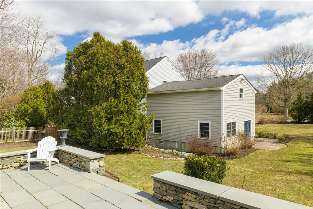 20 Briarfield Road Barrington, RI 02806 - Photo 41 of 45