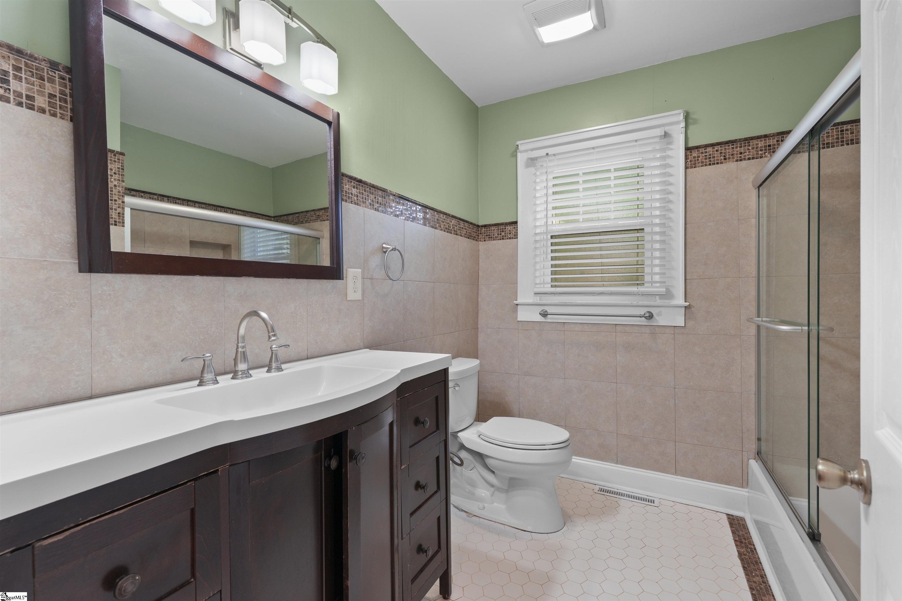 823 North Franklin Road Greenville, SC 29617 - Photo 12 of 24 Gallery Image 12