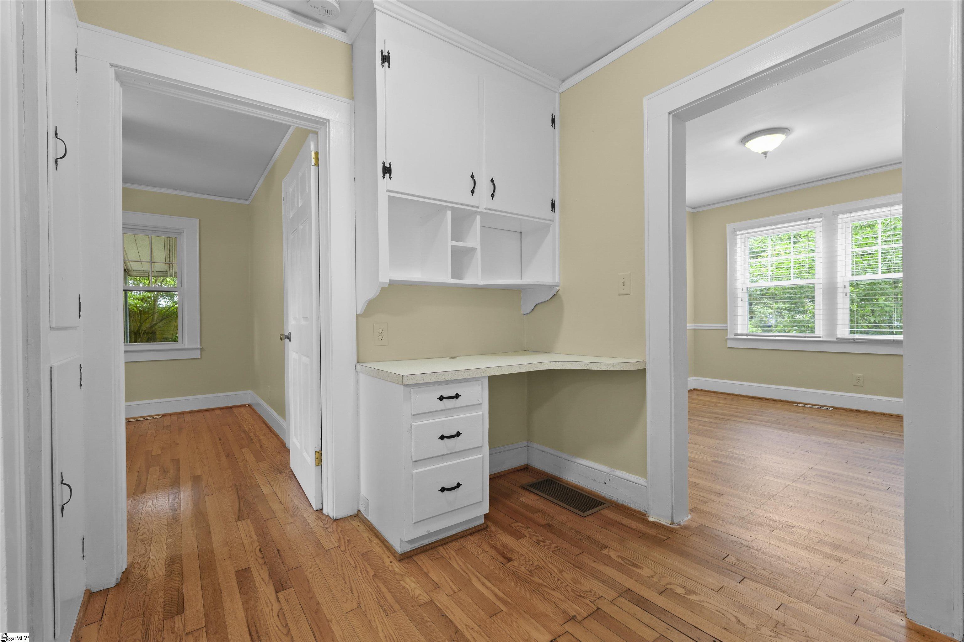 823 North Franklin Road Greenville, SC 29617 - Photo 9 of 24 Gallery Image 9