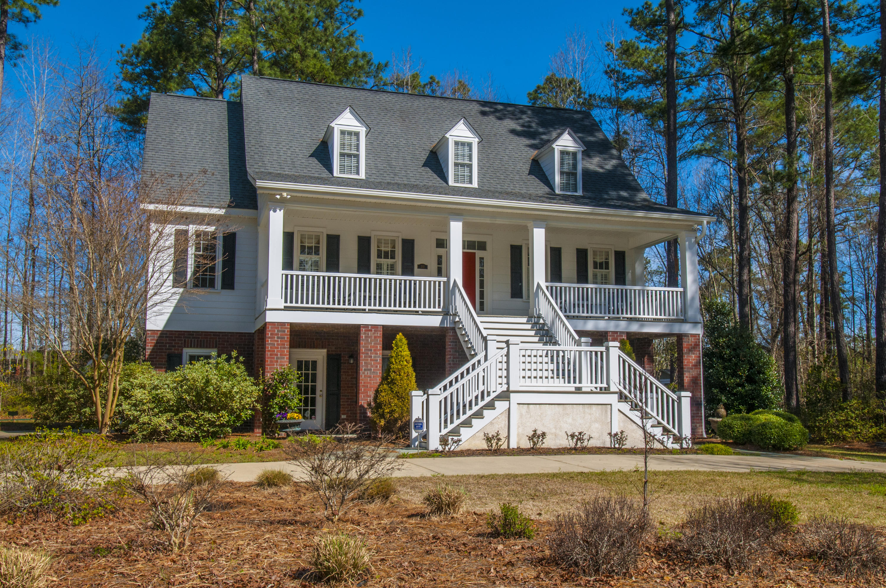 202 Huntington Road Summerville, SC 29483 - Photo 1 of 31 _DSC8738.jpg