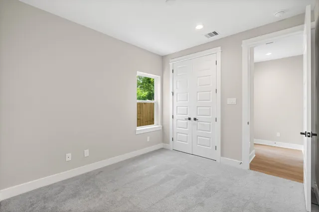 $699,800 | 5832-5834 Highland Sun Lane, Houston, TX 77091