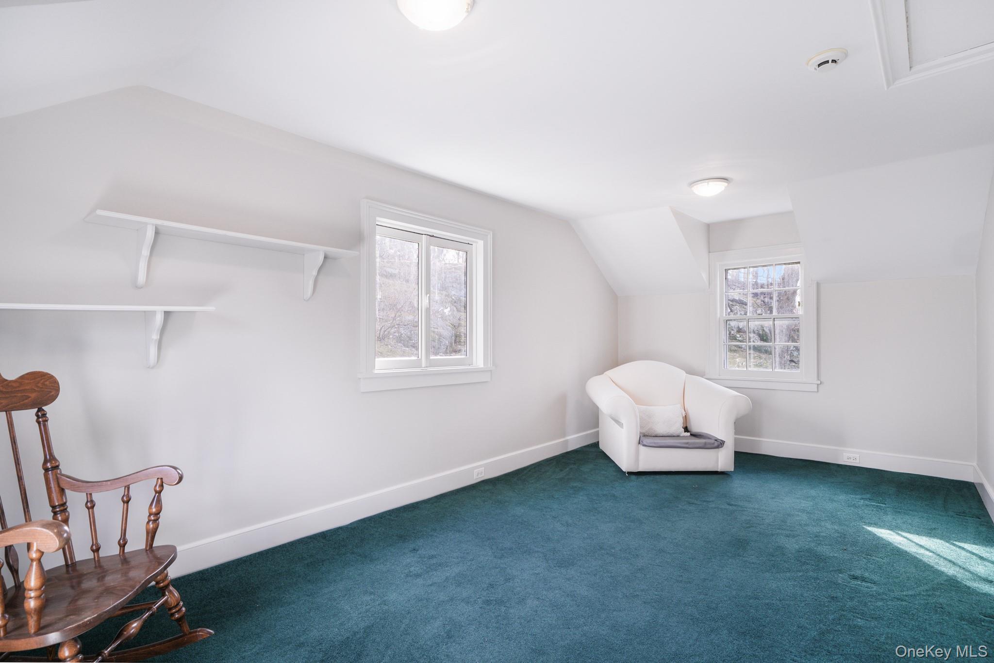 320 Illington Road Ossining, NY 10562 - Photo 18 of 42 a living room with furniture and a window