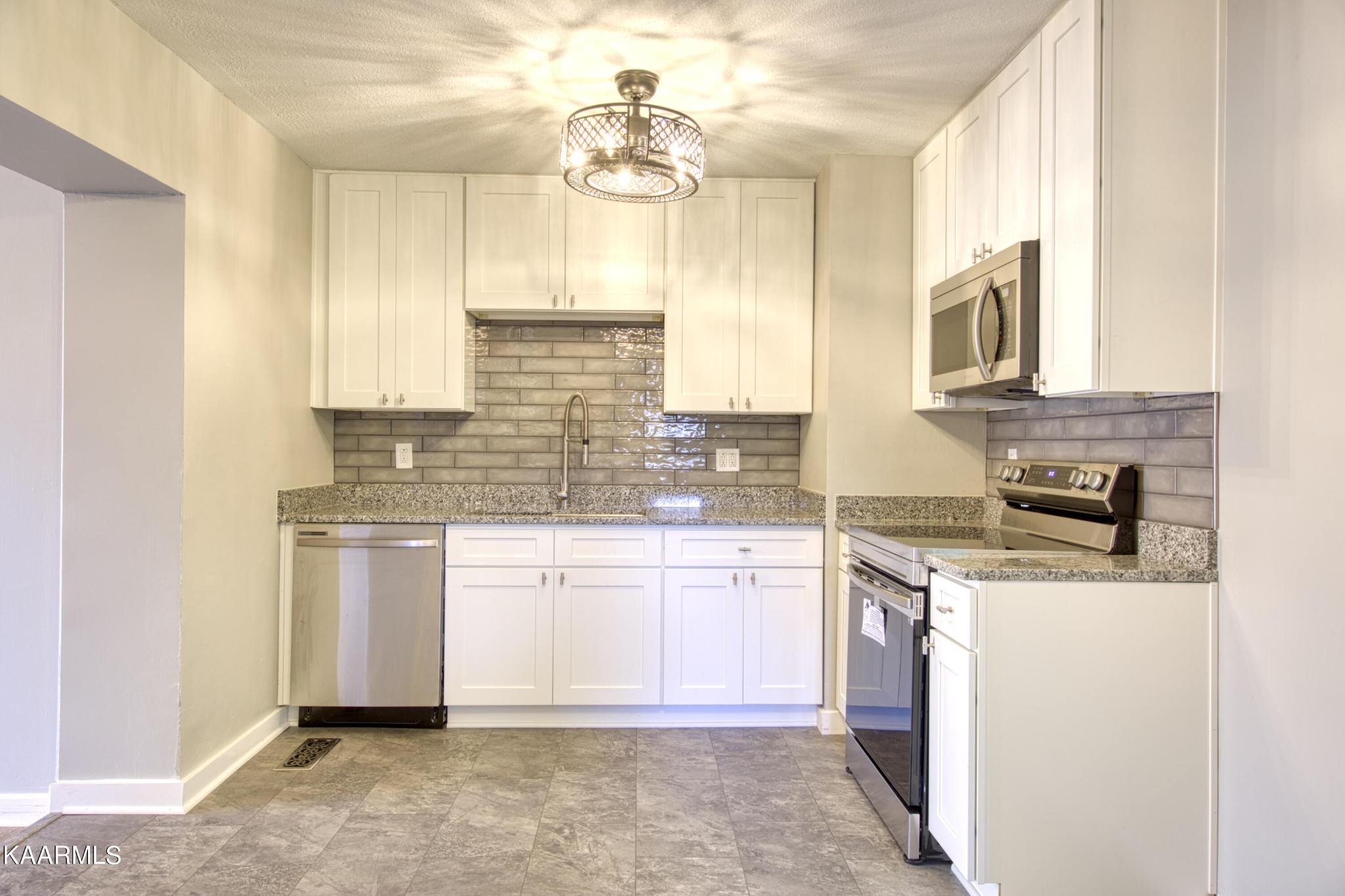 122 Houston Avenue Oak Ridge, TN 37830 - Photo 8 of 33 Gallery Image 8