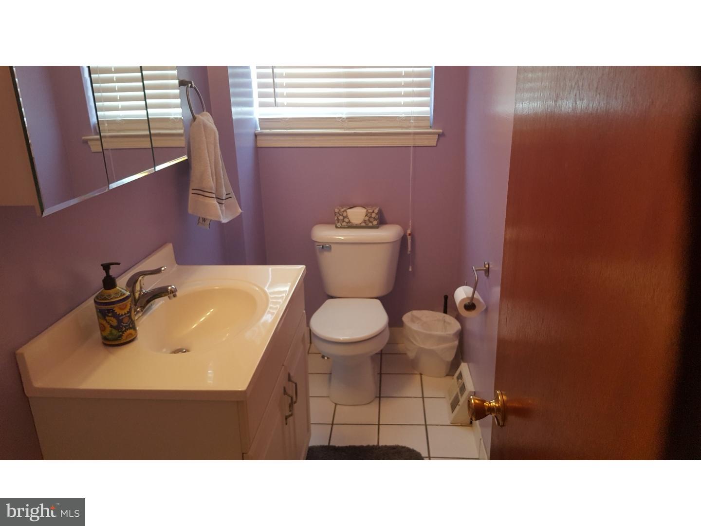 122 Orchard Road Ridley Park, PA 19078 - Photo 16 of 21 Bathroom