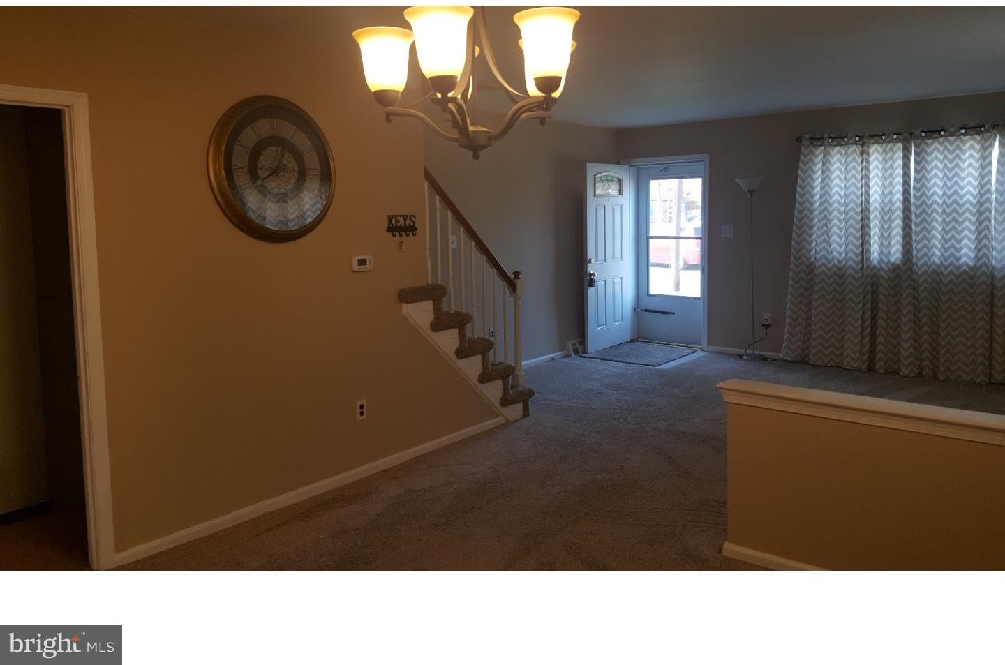 122 Orchard Road Ridley Park, PA 19078 - Photo 6 of 21 Living Room