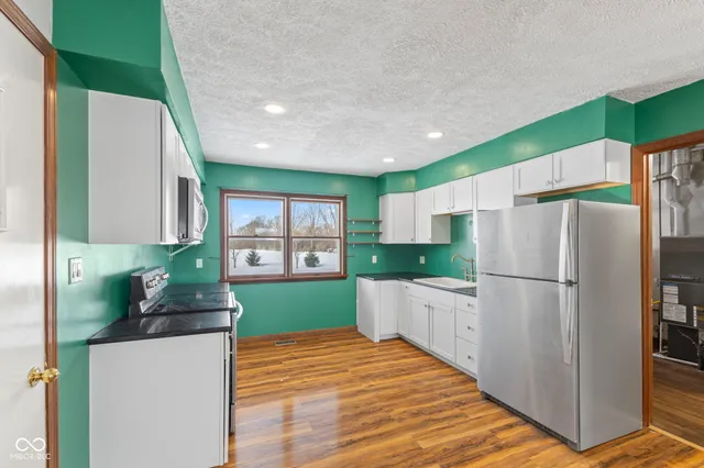 $229,400 | 6510 East Middletown Road, Waldron, IN 46182