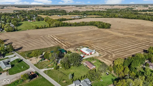 $229,900 | 6510 East Middletown Road, Waldron, IN 46182