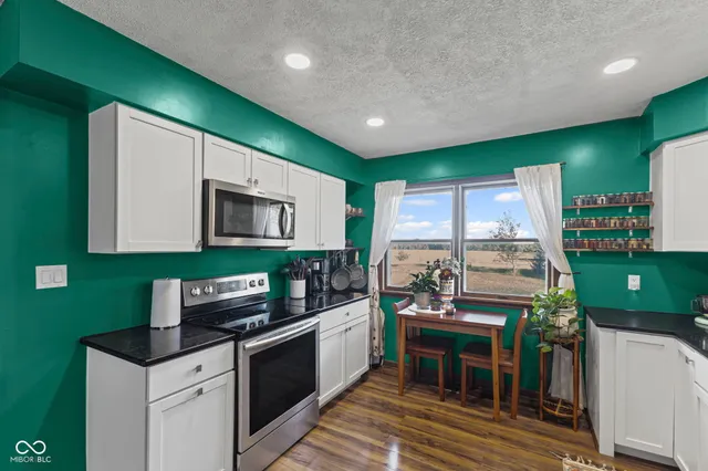 $229,900 | 6510 East Middletown Road, Waldron, IN 46182