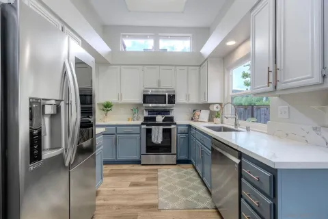 $1,095,000 | 2133 Emberwood Way, Escondido, CA 92029