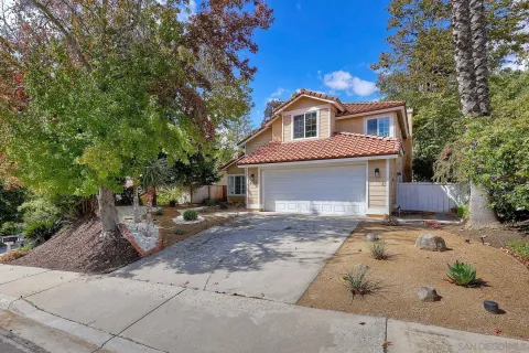 $1,095,000 | 2133 Emberwood Way, Escondido, CA 92029