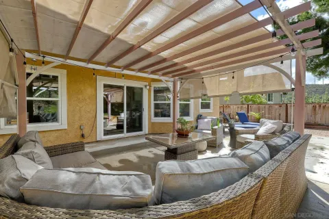 $1,095,000 | 2133 Emberwood Way, Escondido, CA 92029