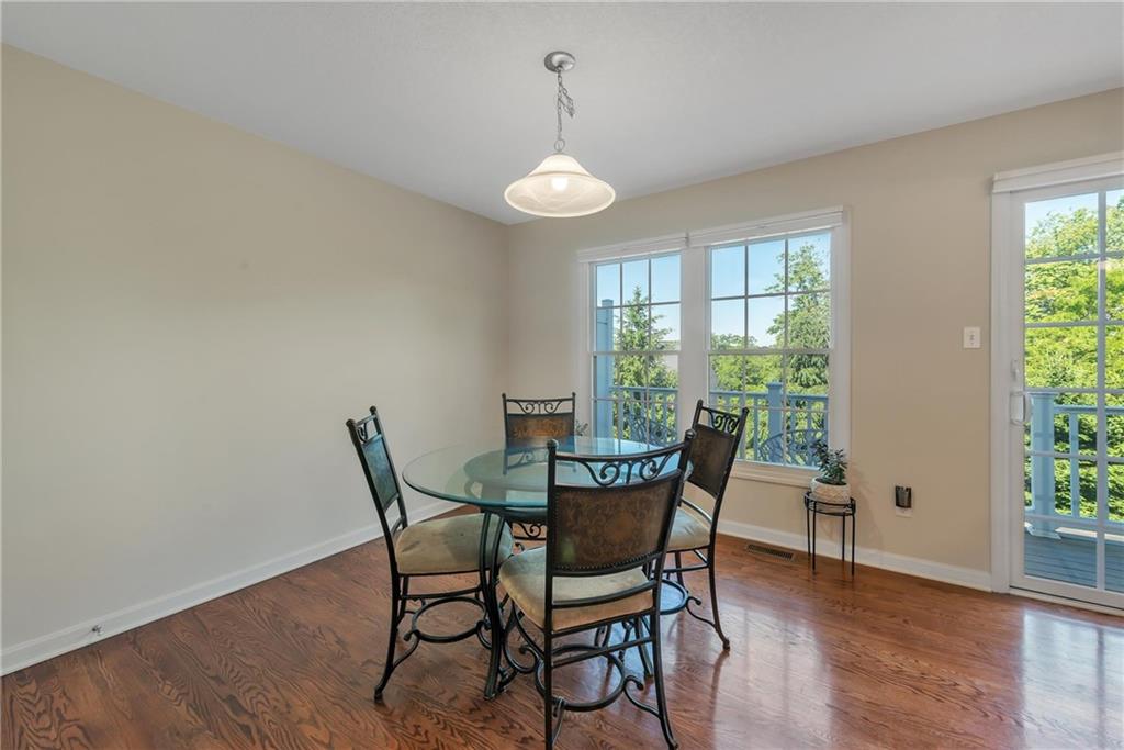 52 Castle View Drive McKees Rocks, PA 15136 - Photo 10 of 25