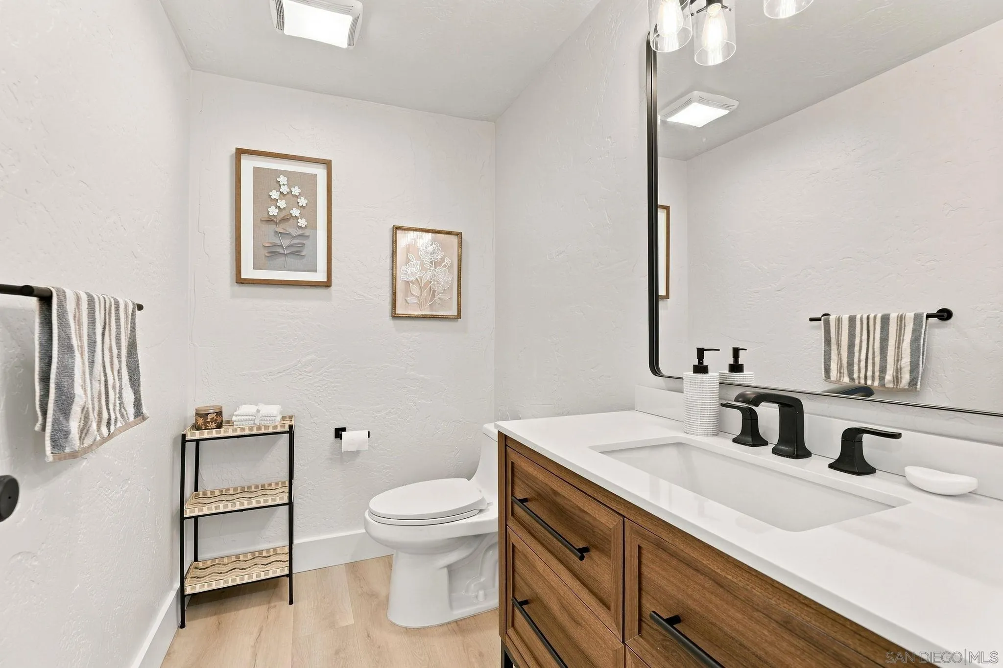 767 Maria Way Gilroy, CA 95020 - Photo 21 of 47 Gallery Image 21