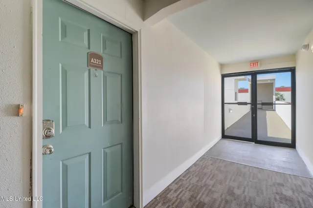 $199,000 | 2046 Beach Boulevard, Unit A321, Biloxi, MS 39531