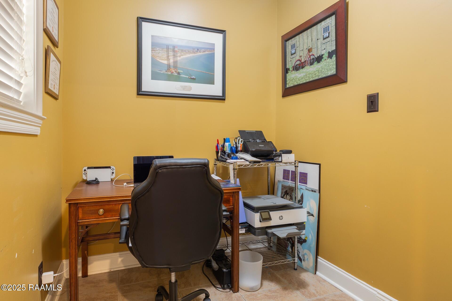 210 Beringer Drive Duson, LA 70529 - Photo 17 of 30 210 Beringer Duson-16