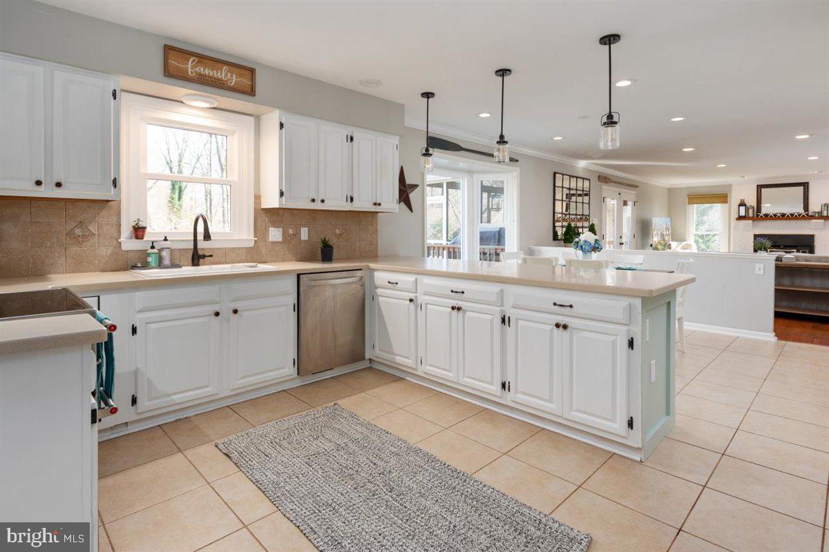 22 Elmridge Road Arnold, MD 21012 - Photo 12 of 59 Gallery Image 12