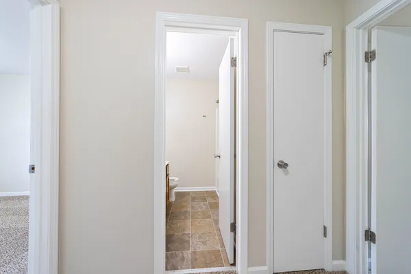 $915 | 1660 Baltimore Drive, Unit 1, Clarksville, TN 37043