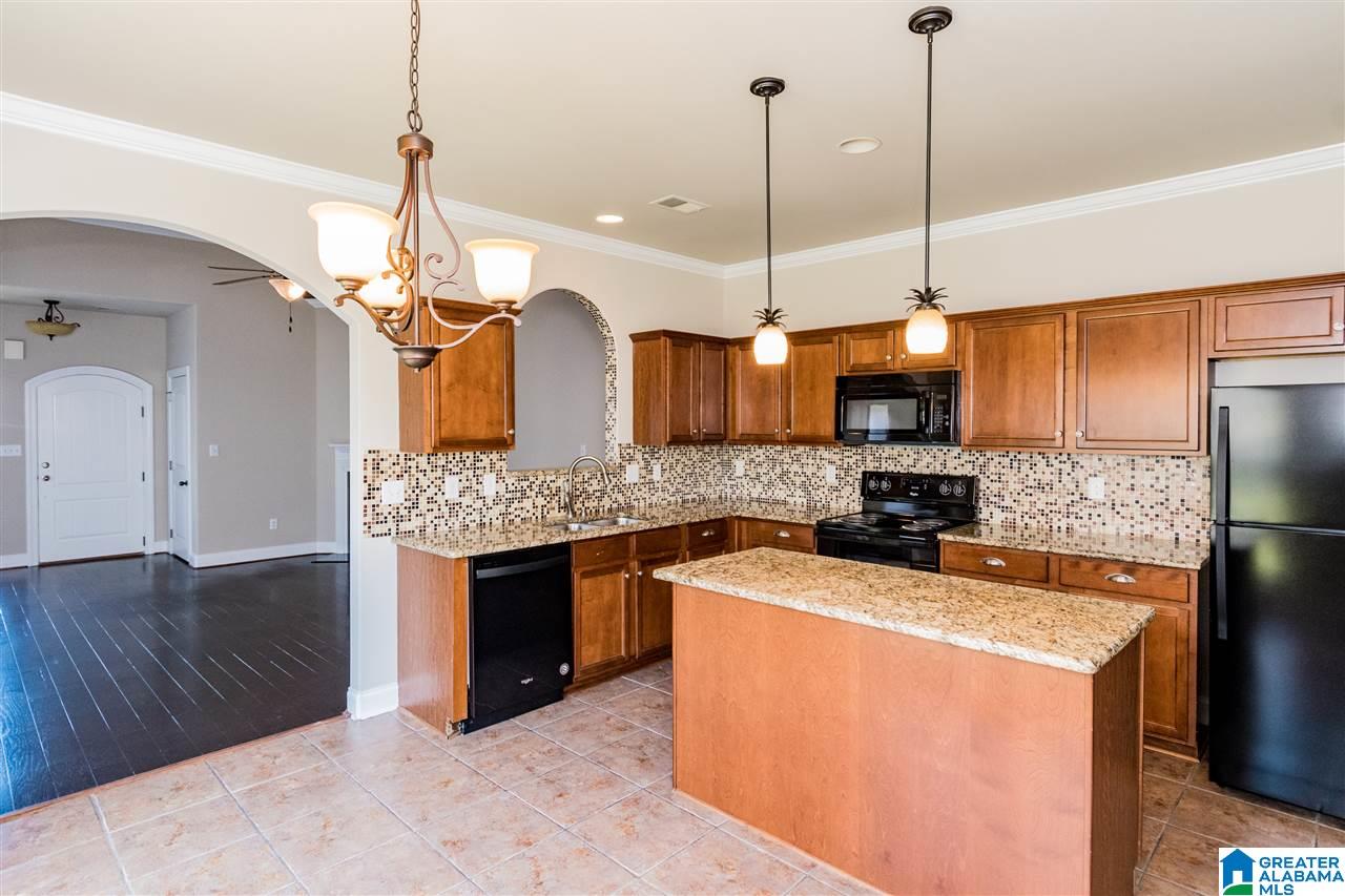 189 Sharpe Street Sterrett, AL 35147 - Photo 11 of 27