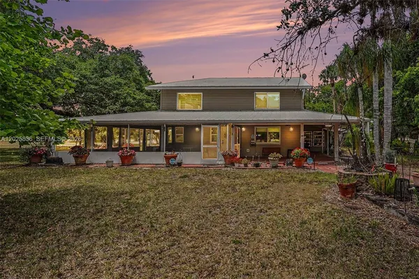 $1,000,000 | 3079 Frontier Circle, LaBelle, FL 33935