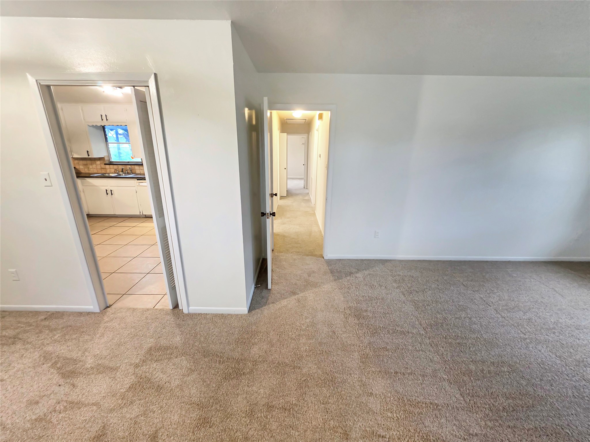 109 Poppy Street Lake Jackson, TX 77566 - Photo 7 of 25