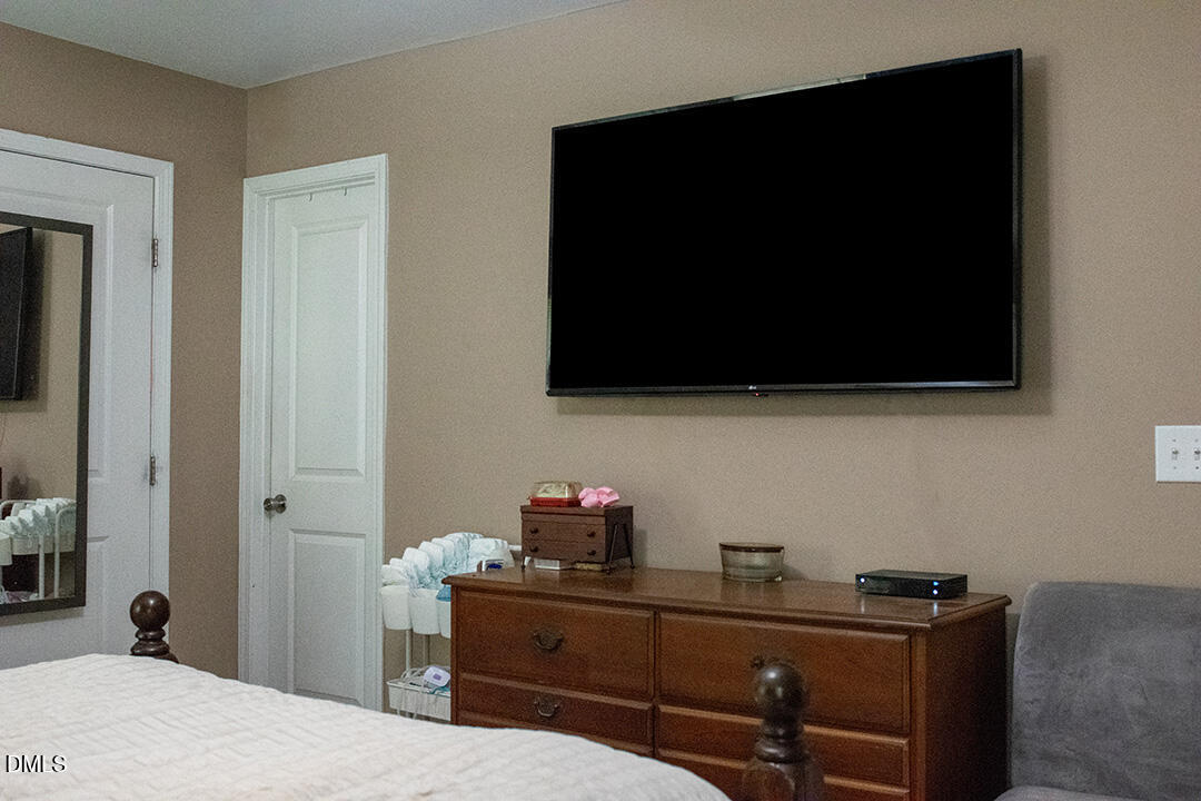 5603 Hopkins Road Middlesex, NC 27557 - Photo 12 of 28 20250915-DSC_9377