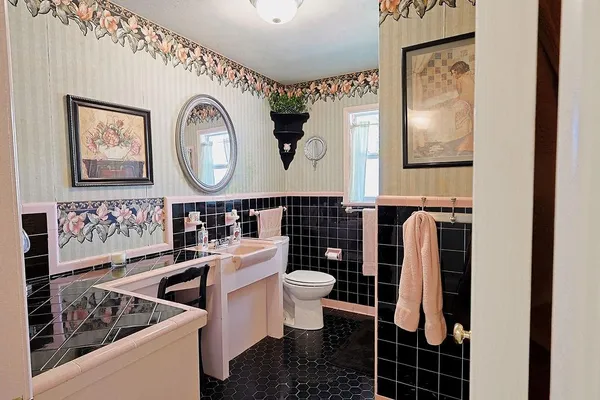 $475,000 | 1602 Elmwood Drive, Abilene, TX 79605