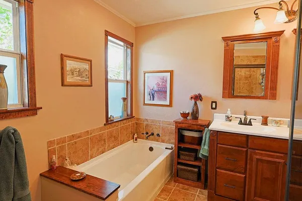 $475,000 | 1602 Elmwood Drive, Abilene, TX 79605