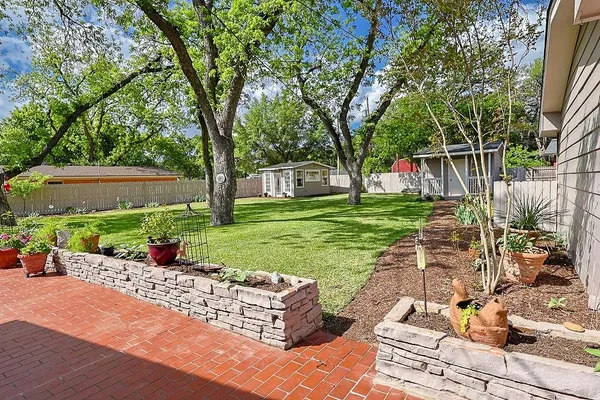 $475,000 | 1602 Elmwood Drive, Abilene, TX 79605