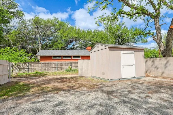 $475,000 | 1602 Elmwood Drive, Abilene, TX 79605