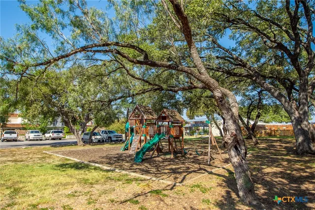 $195,000 | 619 Strings Drive, Unit 619, San Antonio, TX 78216