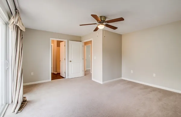 $1,700 | 834 Live Oak Street, Columbus, TX 78934