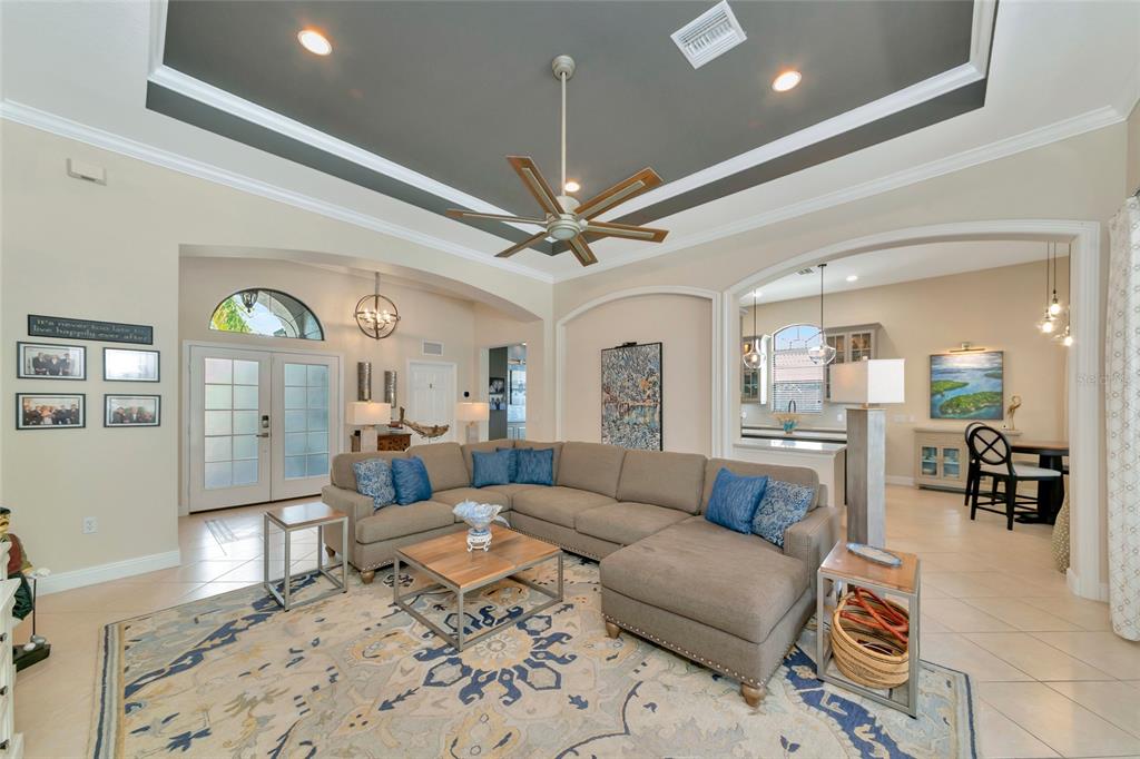 13804 Siena Loop Lakewood Ranch, FL 34202 - Photo 5 of 97 Gallery Image 5