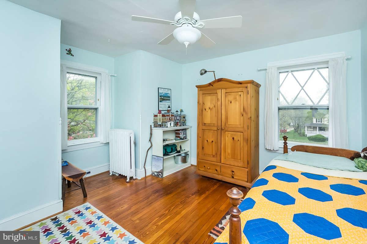 2419 Ken Oak Road Baltimore, MD 21209 - Photo 19 of 30 Bedroom