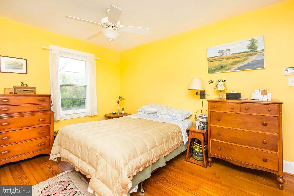 2419 Ken Oak Road Baltimore, MD 21209 - Photo 24 of 30 Bedroom (Master)