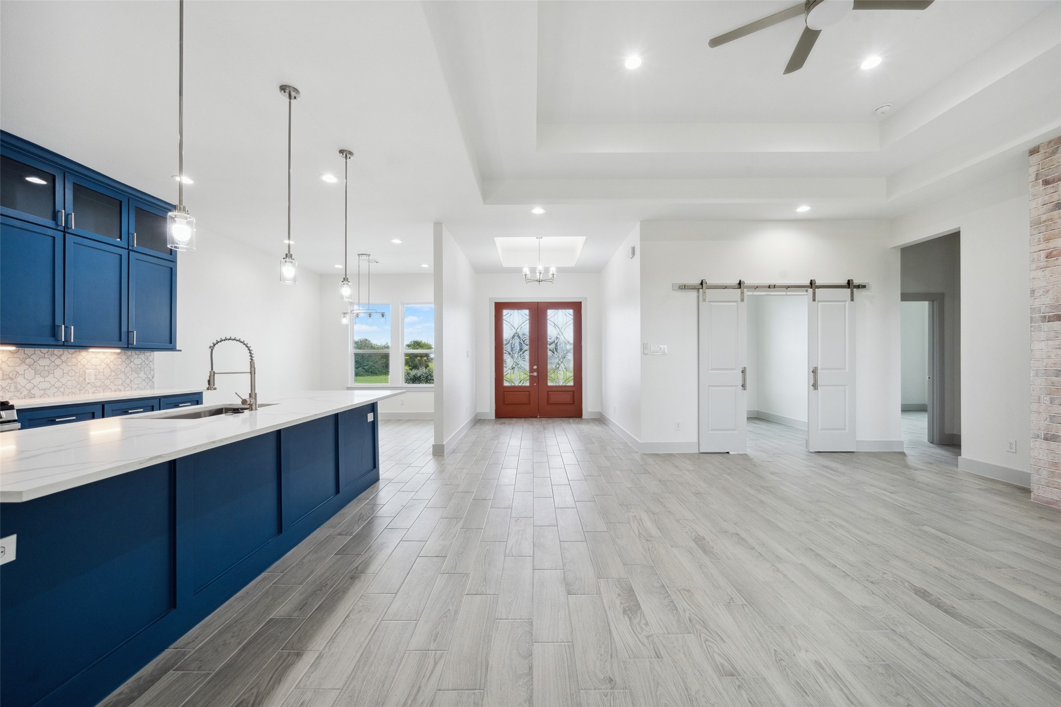 619 Longhorn Trail Angleton, TX 77515 - Photo 16 of 32