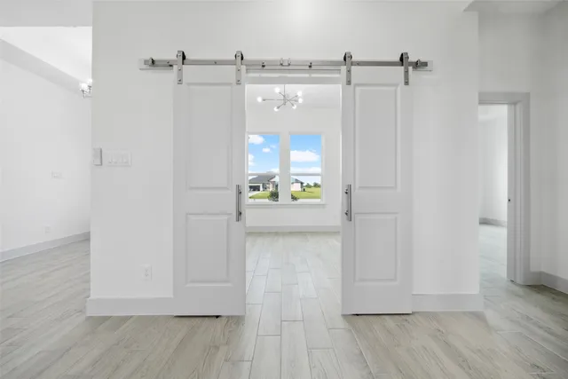 $530,000 | 619 Longhorn Trail, Angleton, TX 77515