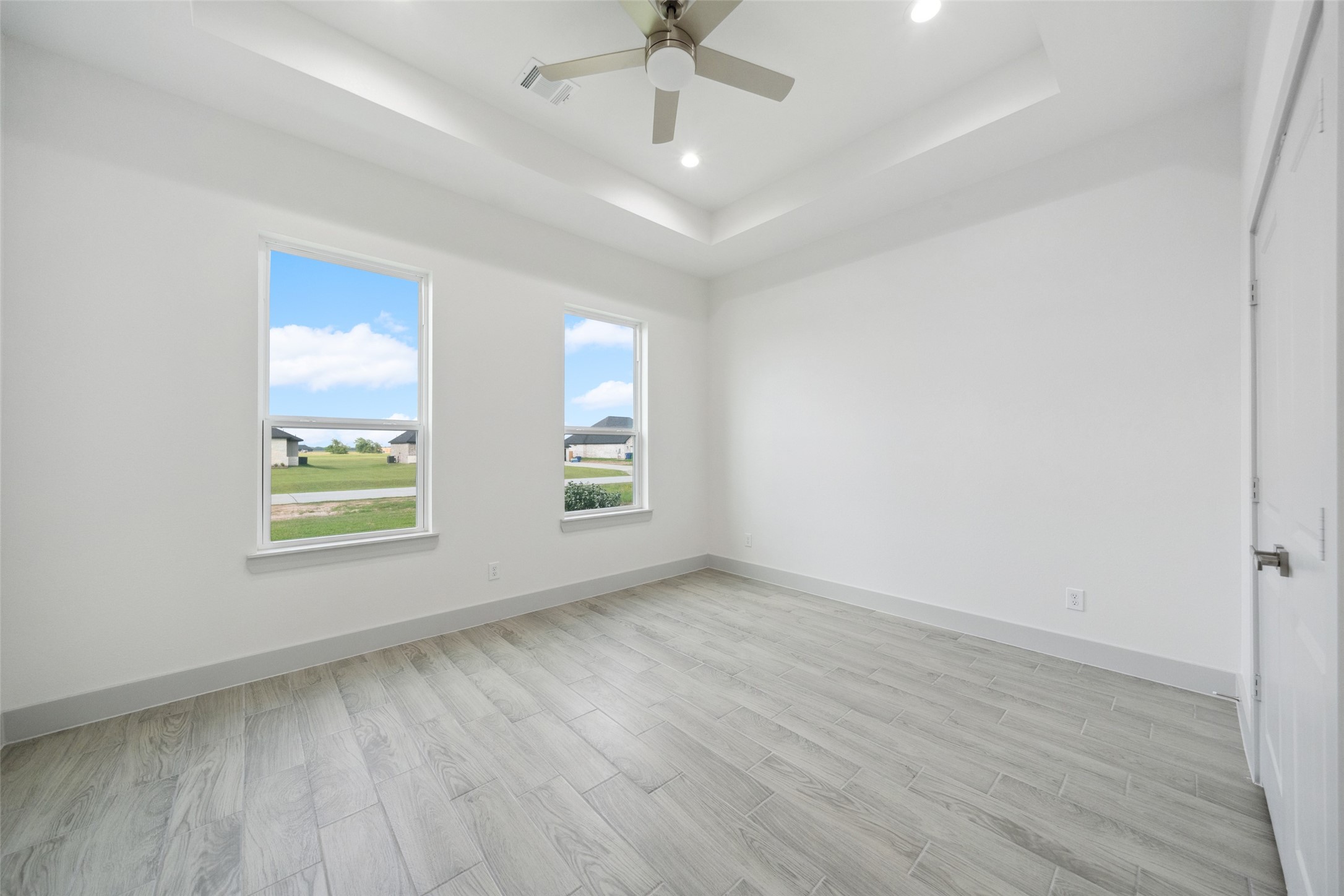 619 Longhorn Trail Angleton, TX 77515 - Photo 24 of 32