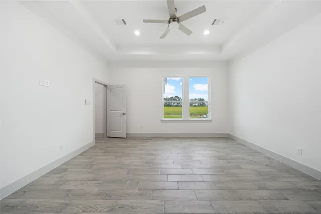 $530,000 | 619 Longhorn Trail, Angleton, TX 77515