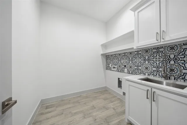 $530,000 | 619 Longhorn Trail, Angleton, TX 77515