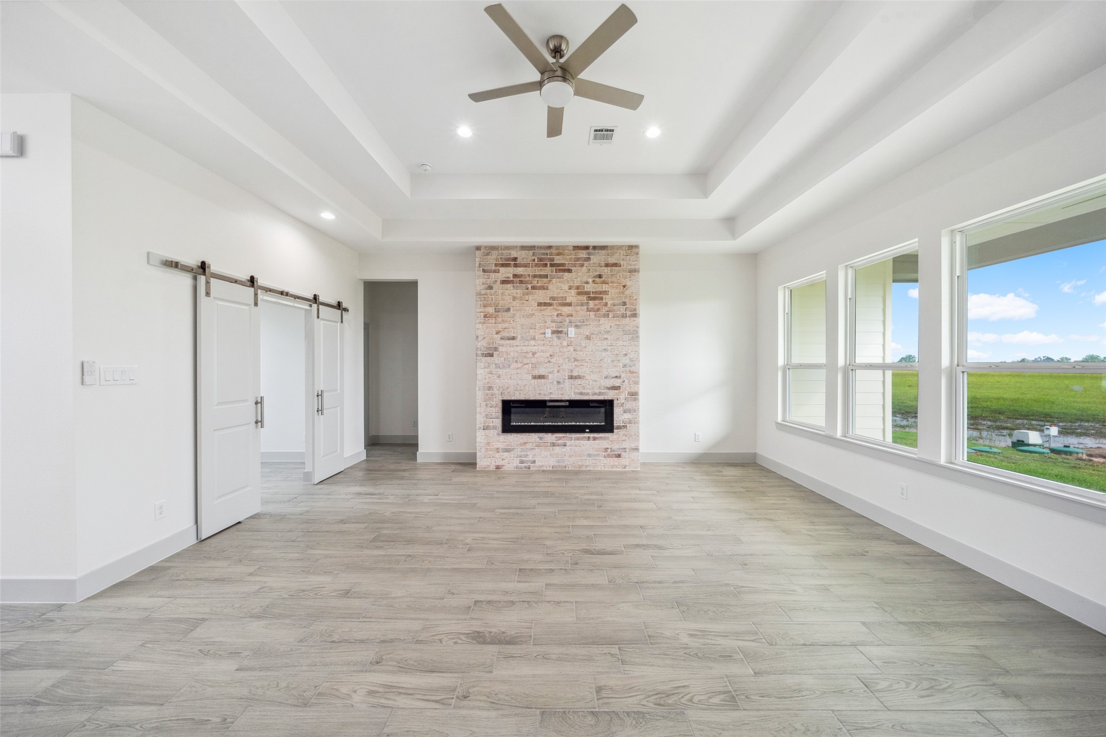 619 Longhorn Trail Angleton, TX 77515 - Photo 6 of 32