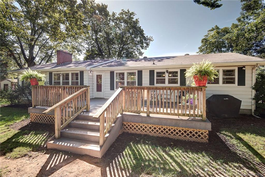 55 Lindsey Road Candler, NC 28715 - Photo 2 of 24 Gallery Image 2